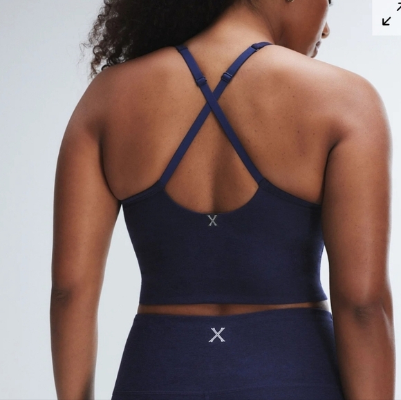 Savage x Fenty Sport Supple Flex Shelf-Bra Tank. Color: Dark & Stormy Blue/Black - Picture 2 of 7